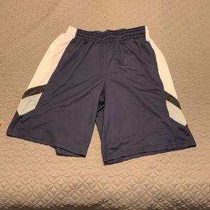 Nike shorts men’s XL
